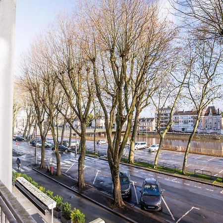 Апартаменты Le Gambetta - T3 Standing Avec Parking, Wifi, Netflix Лаваль Экстерьер фото
